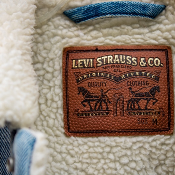 Levis Denim Sherpa Jacket x NFL Washington Redskins - Picture 5 of 9